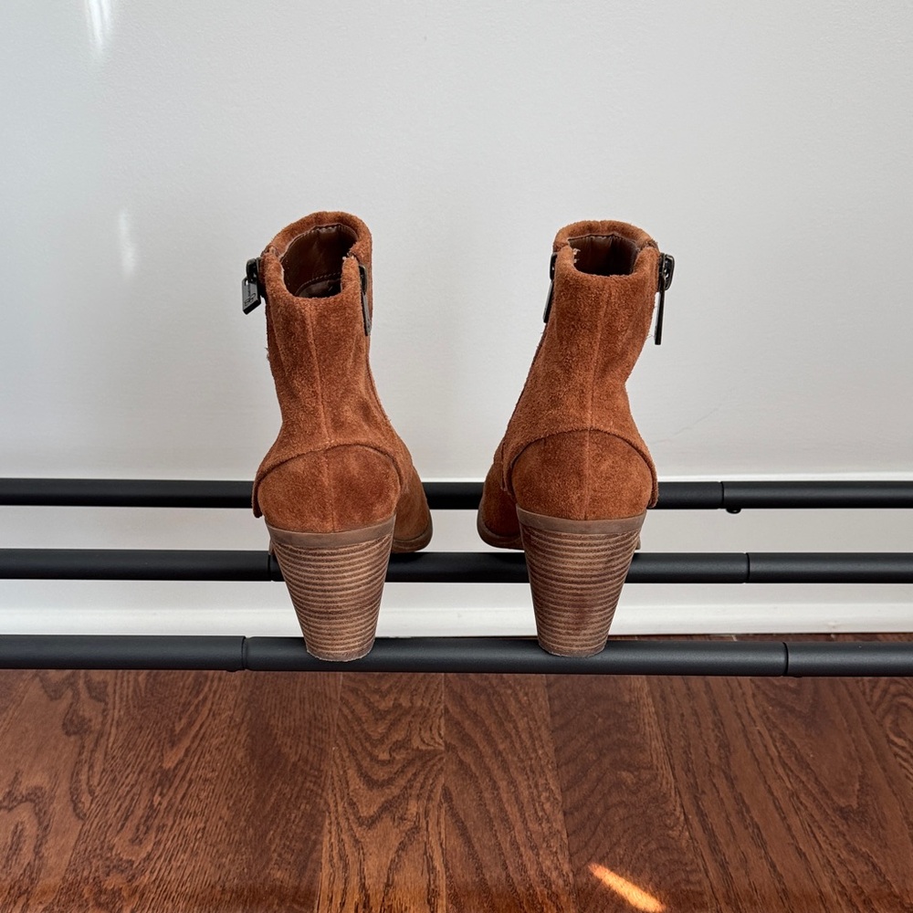 Jessica Simpson Brown Ankle Boots - Picture 3 of 6